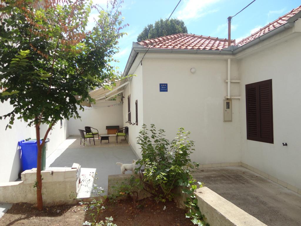 ביוגראד נה מורו Apartment Ivana מראה חיצוני תמונה